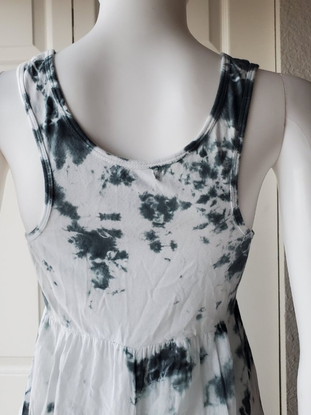 Solitaire Los Anegeles Size Medium Tie Dye Midi Dress Boho - Picture 7 of 9